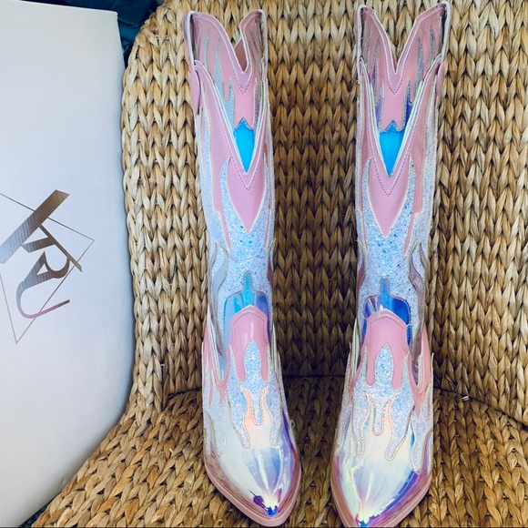 ✨New YRU Space CowGirl Pink Flame Boots - Picture 2 of 9
